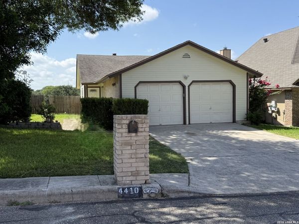 4410 PUTTING GRN, San Antonio, TX 78217