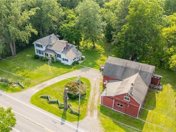 1651 Harris Road , Penfield, NY 14526