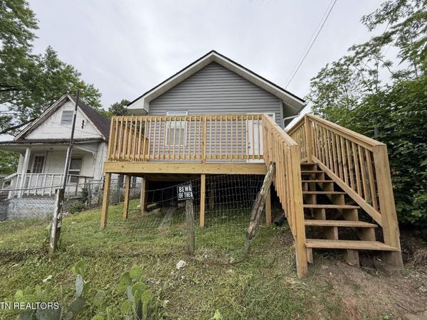 1807 Marion St, Knoxville, TN 37921