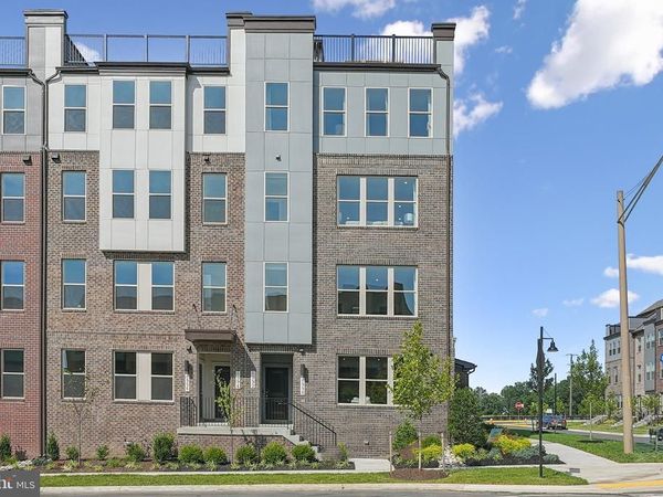 6681 BELCREST ROAD , HYATTSVILLE, MD 20782