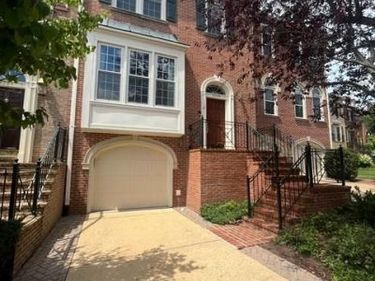 6323 BARCROFT MEWS DRIVE, FALLS CHURCH, VA 22041