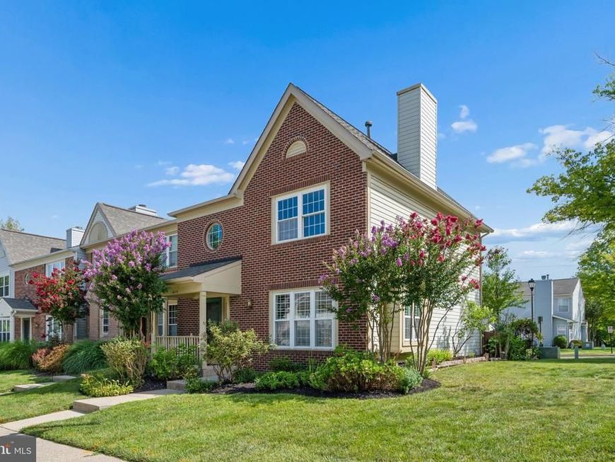 879 Waterford Drive, Frederick, MD 21702 Main Photo