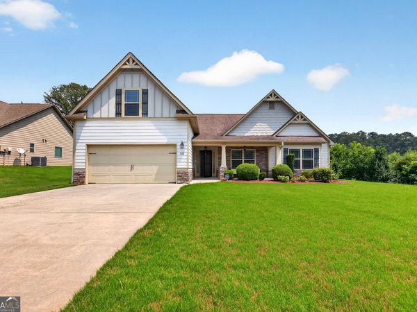 120 Pye Lake Drive, Fayetteville, GA 30214