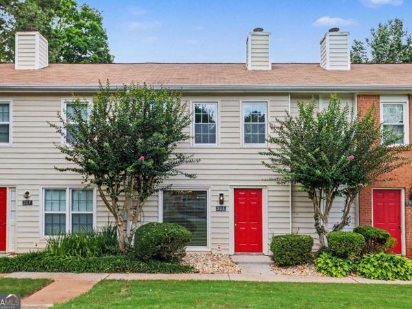 201 Holcomb Ferry Road, Roswell, GA 30076