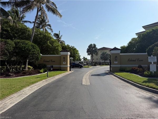 1789 Four Mile Cove PKWY , Unit 545, CAPE CORAL, FL 33990