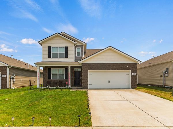 5636 Hickory Woods Dr , Antioch, TN 37013