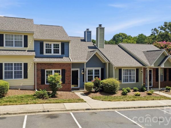 9014 Four Mile Creek Road, Charlotte, NC 28277