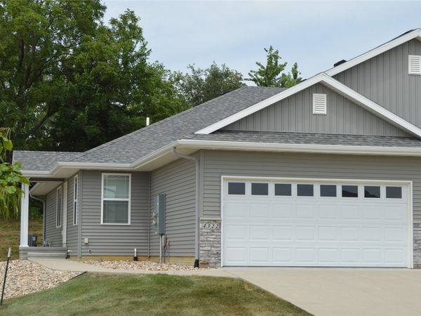 4322 Banar Ave SW, Cedar Rapids, IA 52404