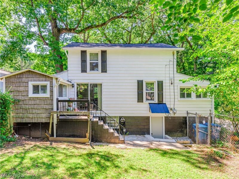260 E Pace Avenue, Akron, OH 44319 Photo 3
