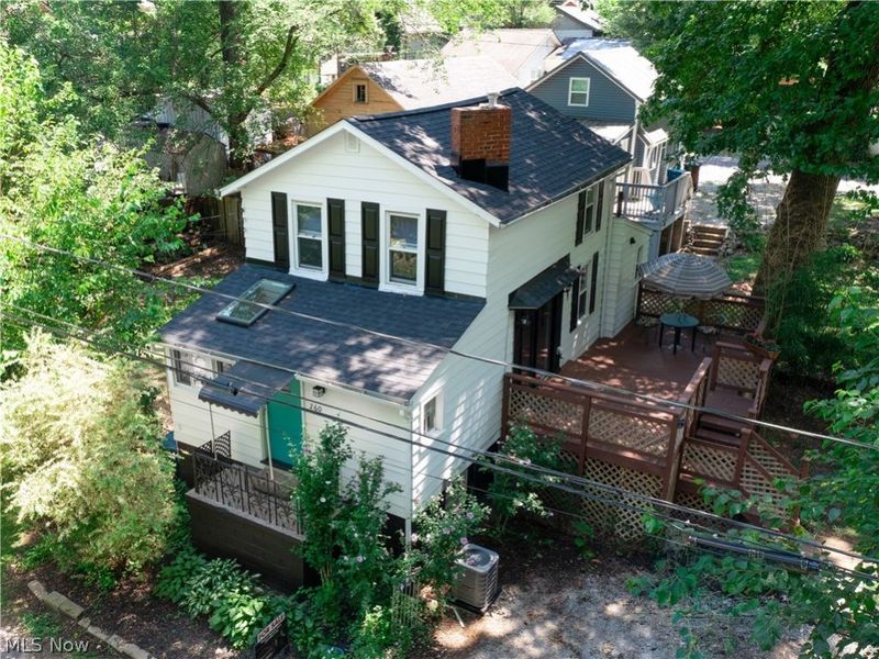 260 E Pace Avenue, Akron, OH 44319 Photo 7