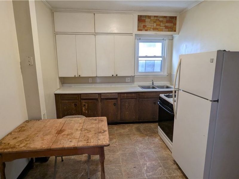 826 Michigan, Youngstown, OH 44505 Photo 19
