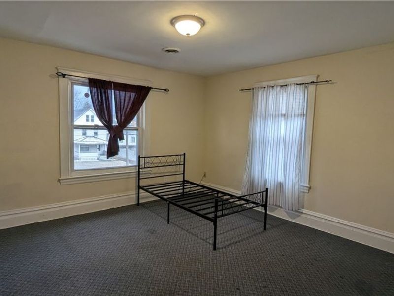 826 Michigan, Youngstown, OH 44505 Photo 6