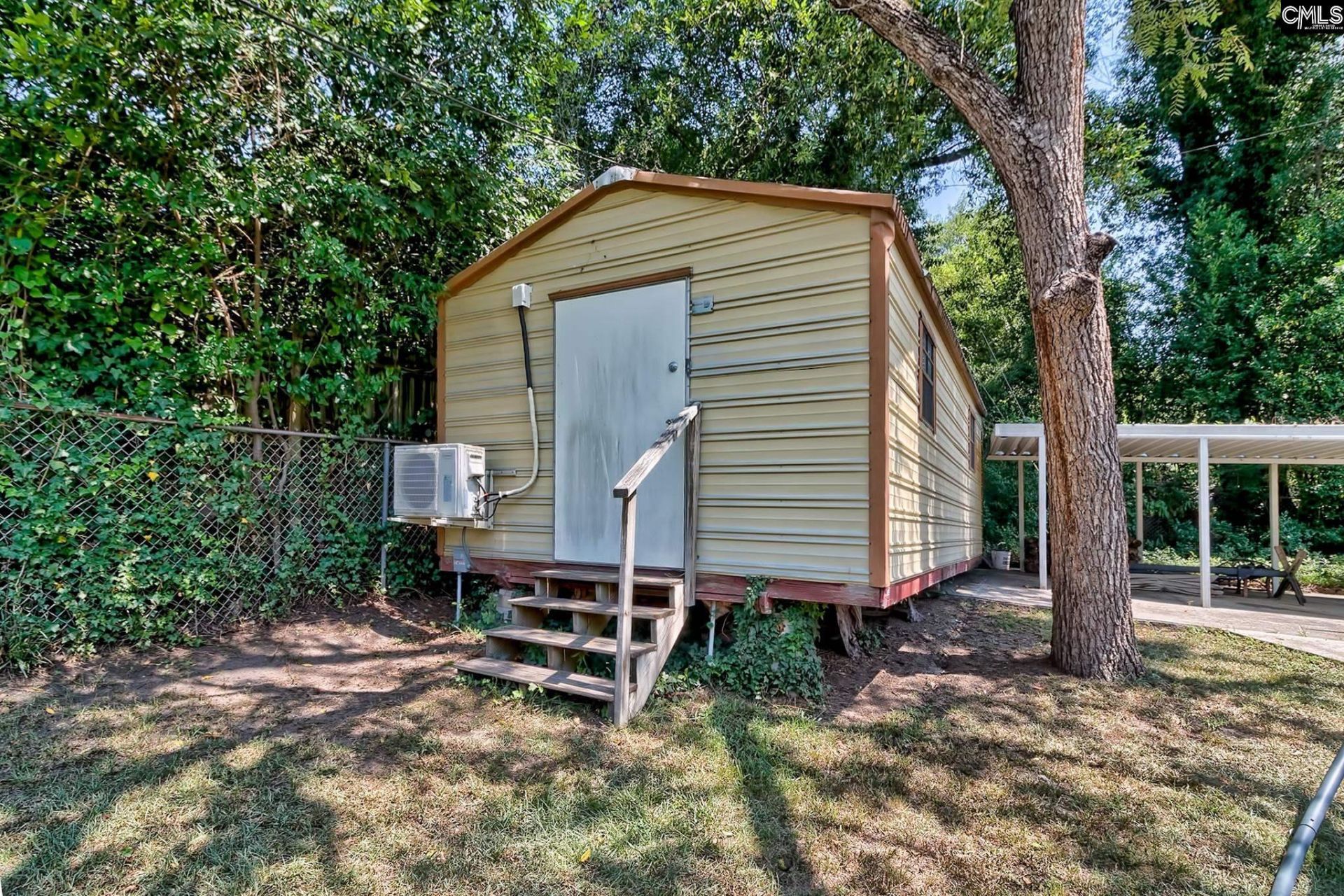 2800 Lincoln Street Photo 34