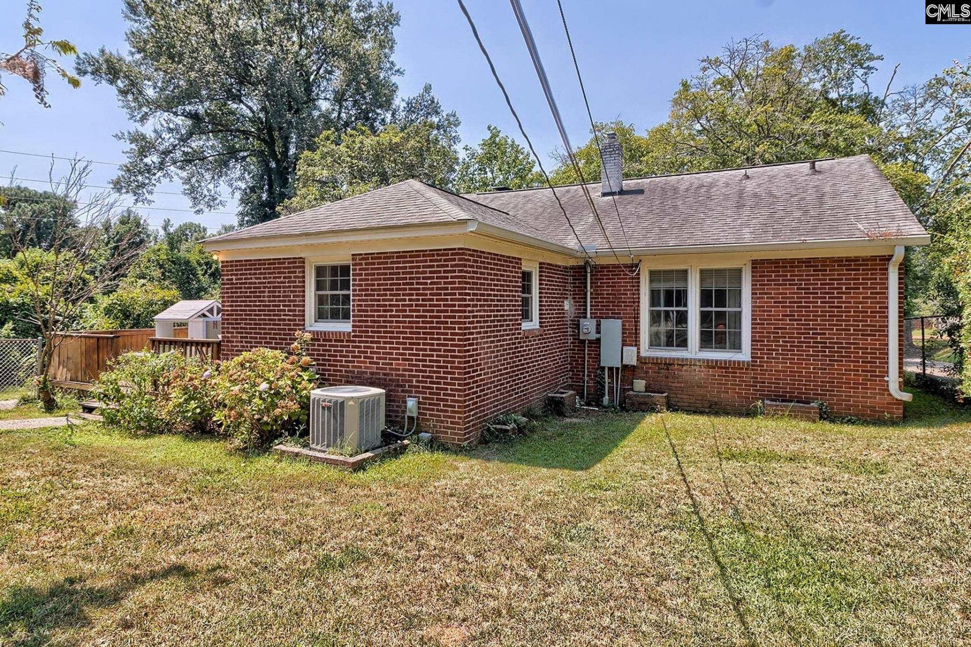 2800 Lincoln Street Photo 36