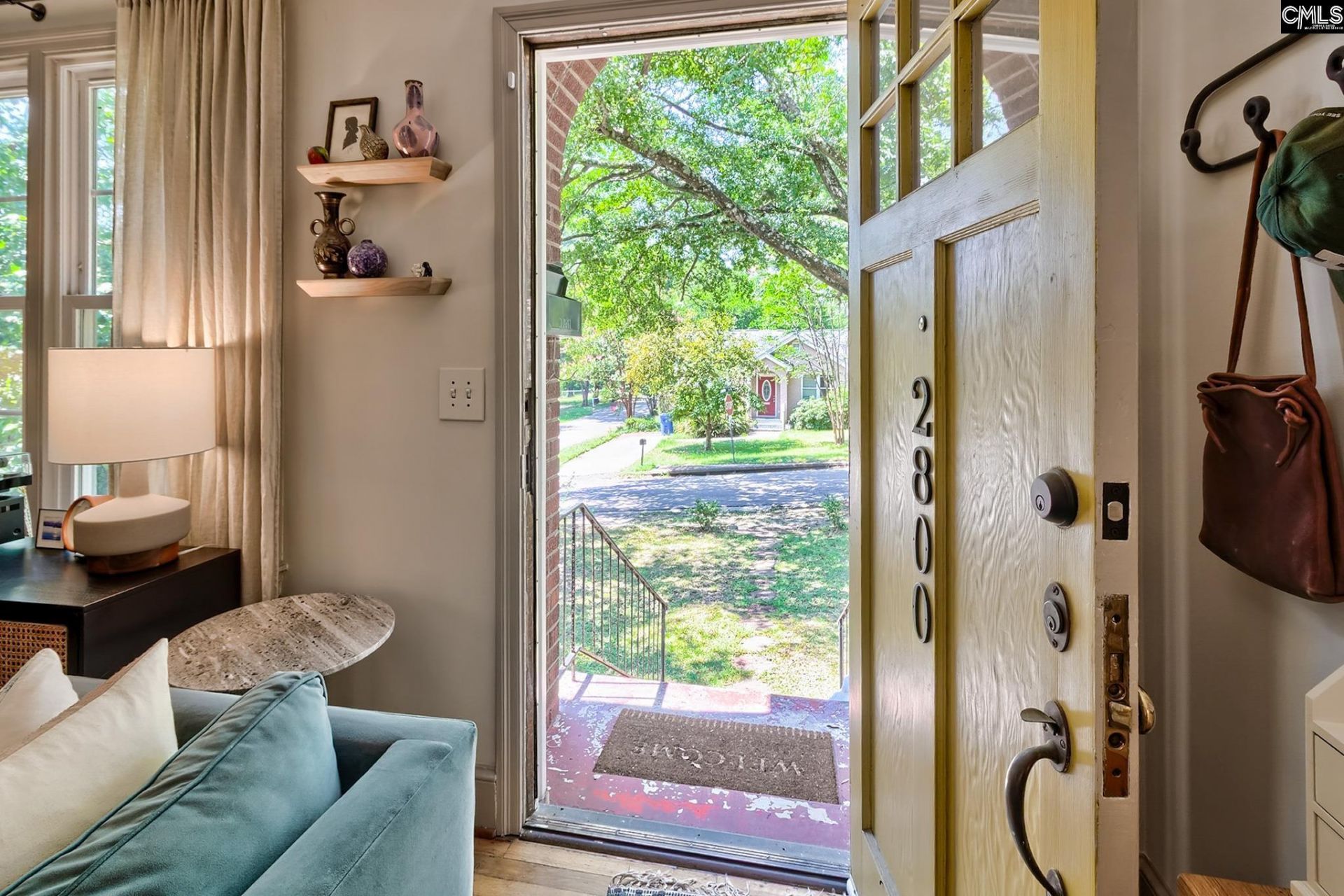 2800 Lincoln Street Photo 6