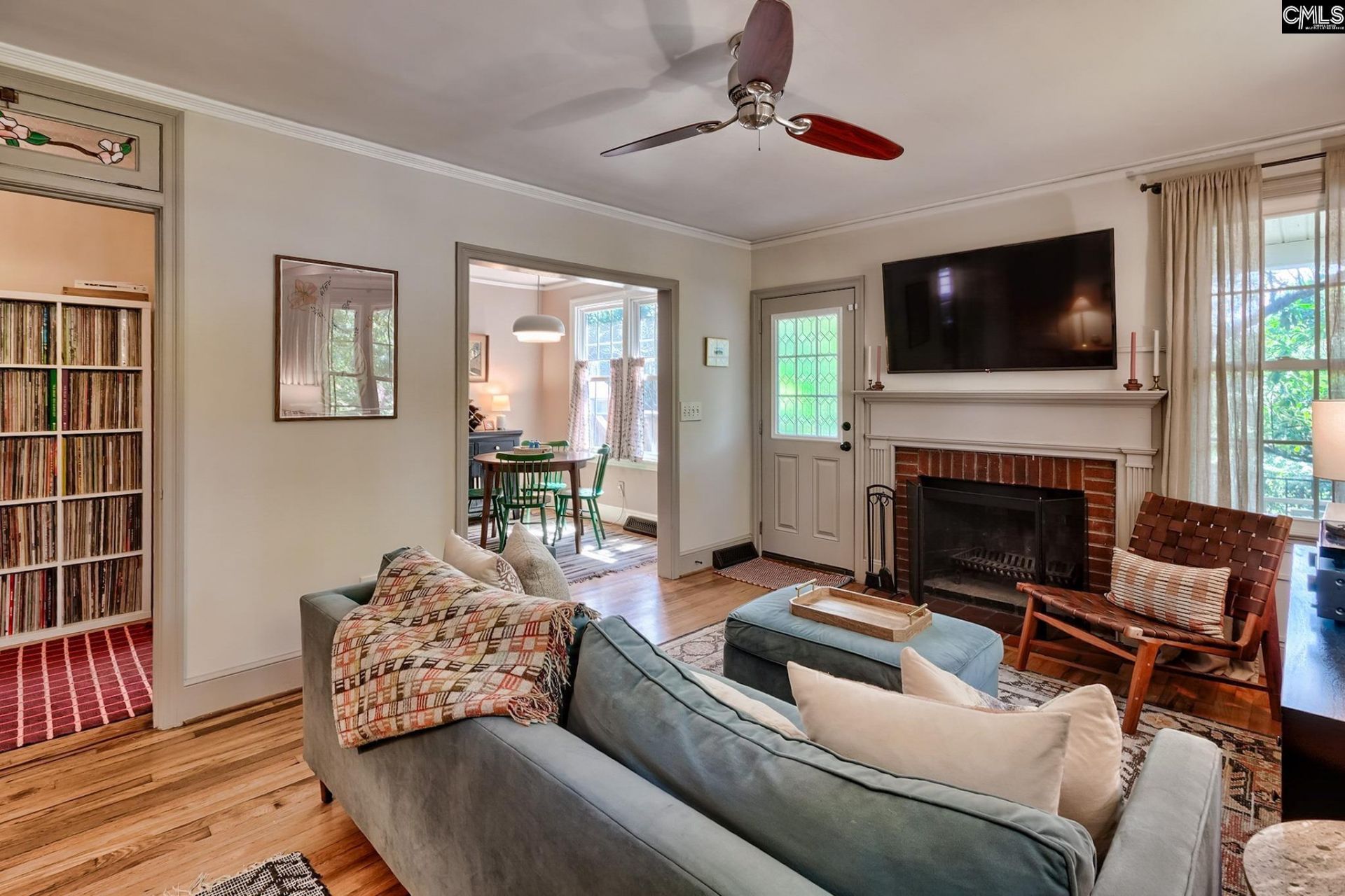 2800 Lincoln Street Photo 8