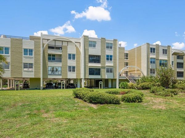 4681 1ST STREET NE, Unit 308, ST PETERSBURG, FL 33703