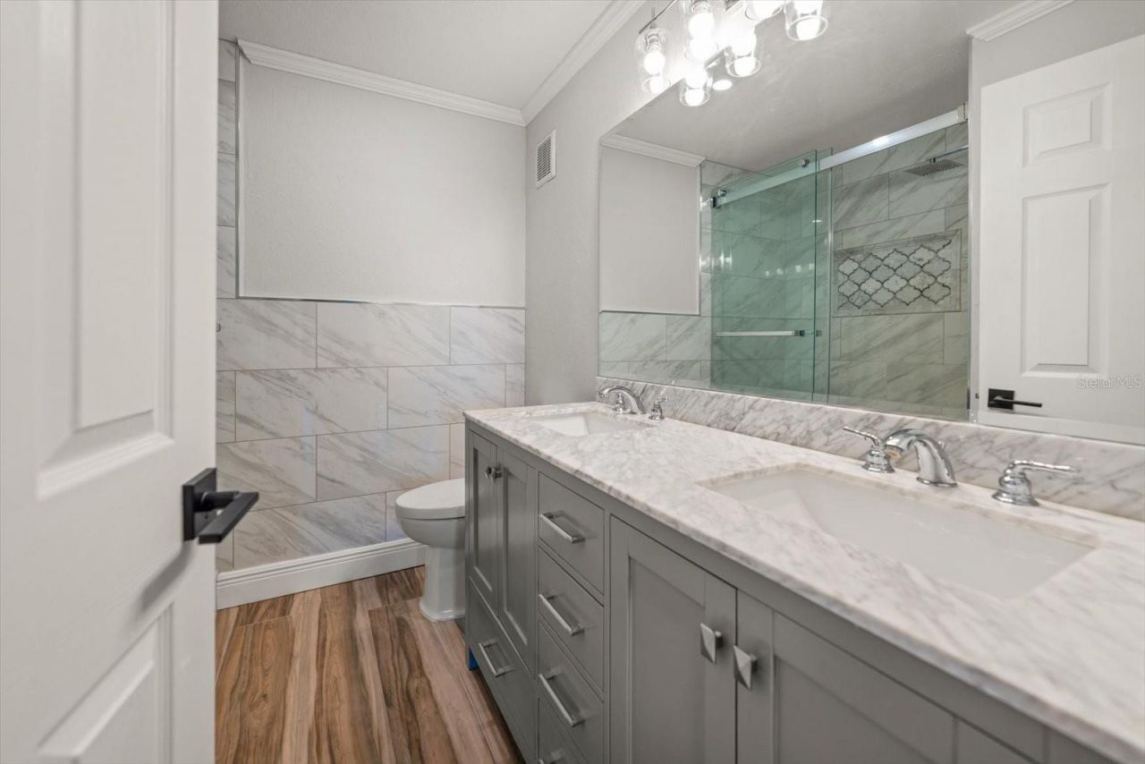 4681 1st Street Ne, Unit 308, Saint Petersburg, FL 33703 Photo