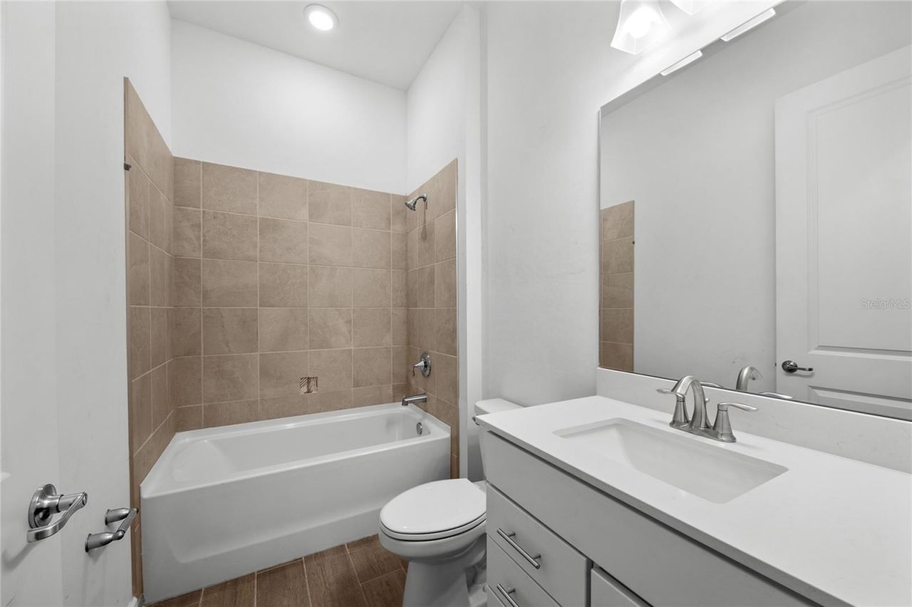 6020 Mound Key Run , Lakewood Ranch, FL 34211 Photo