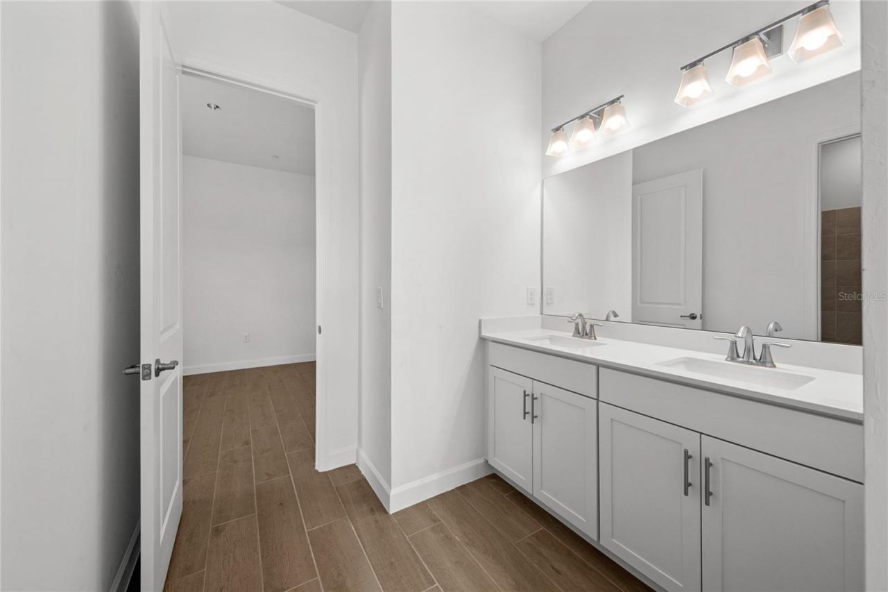 6020 Mound Key Run , Lakewood Ranch, FL 34211 Photo