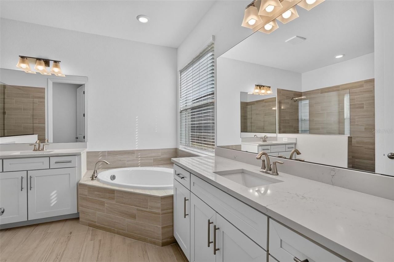 19732 Trout Terrace, Lakewood Ranch, FL 34211 Photo