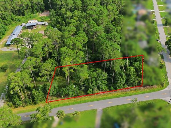 1800 OLD DAYTONA ROAD , DELAND, FL 32724