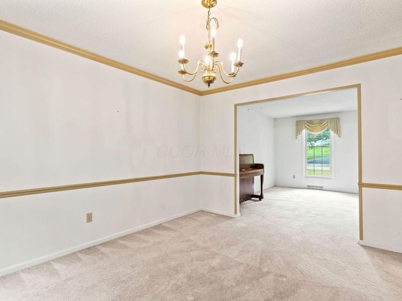670 Carriage Court, Newark, OH 43055 Photo 16