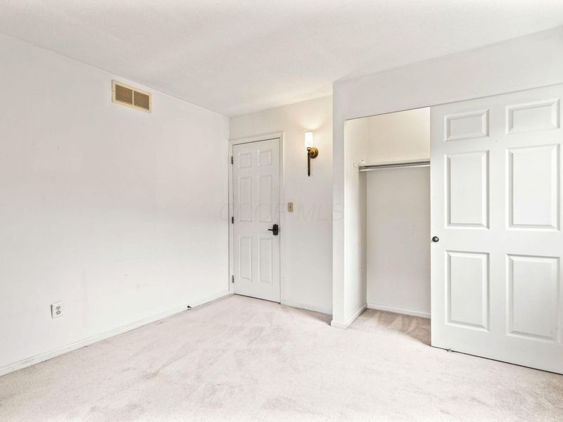 670 Carriage Court, Newark, OH 43055 Photo 33