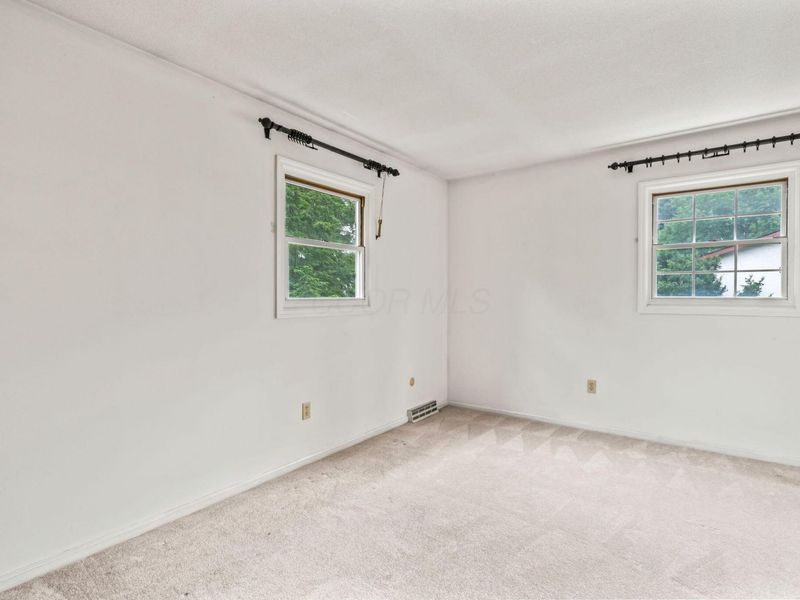 670 Carriage Court, Newark, OH 43055 Photo 36
