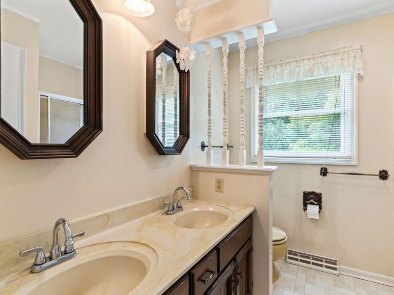670 Carriage Court, Newark, OH 43055 Photo 37