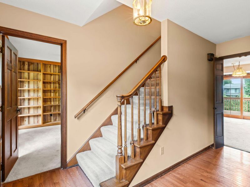 670 Carriage Court, Newark, OH 43055 Photo 7