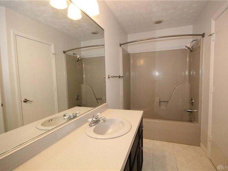 4840 Shannon Way, Middletown, OH 45042 Photo 21
