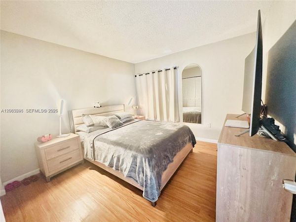 17530 NW 68th Ave , Unit C4012, Hialeah, FL 33015