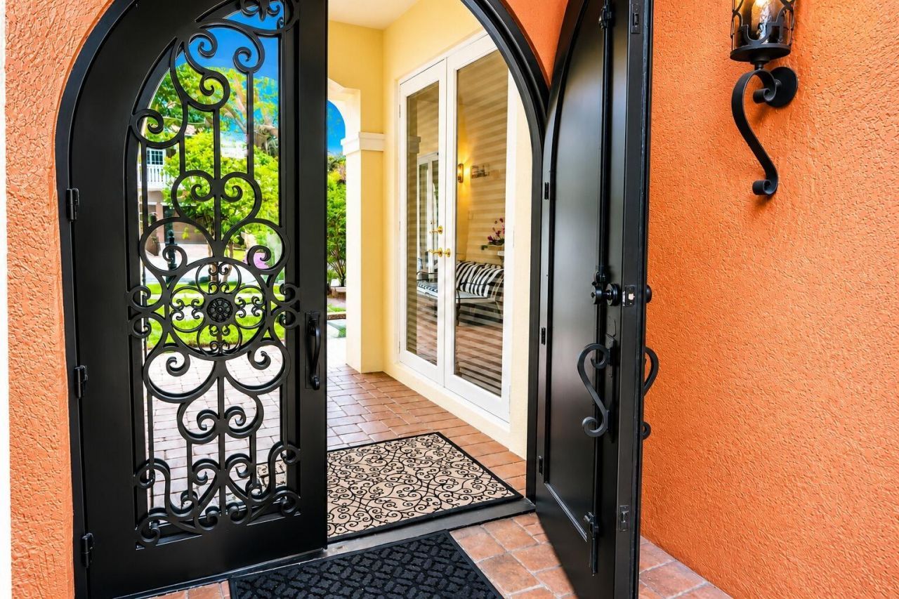 9183 Nugent Trail, West Palm Beach, FL 33411 Photo