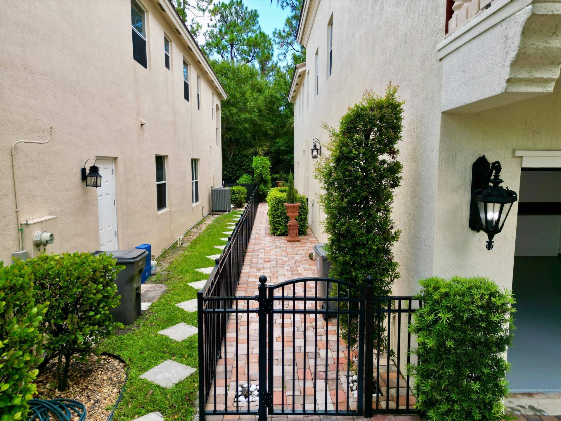 9183 Nugent Trail, West Palm Beach, FL 33411 Photo