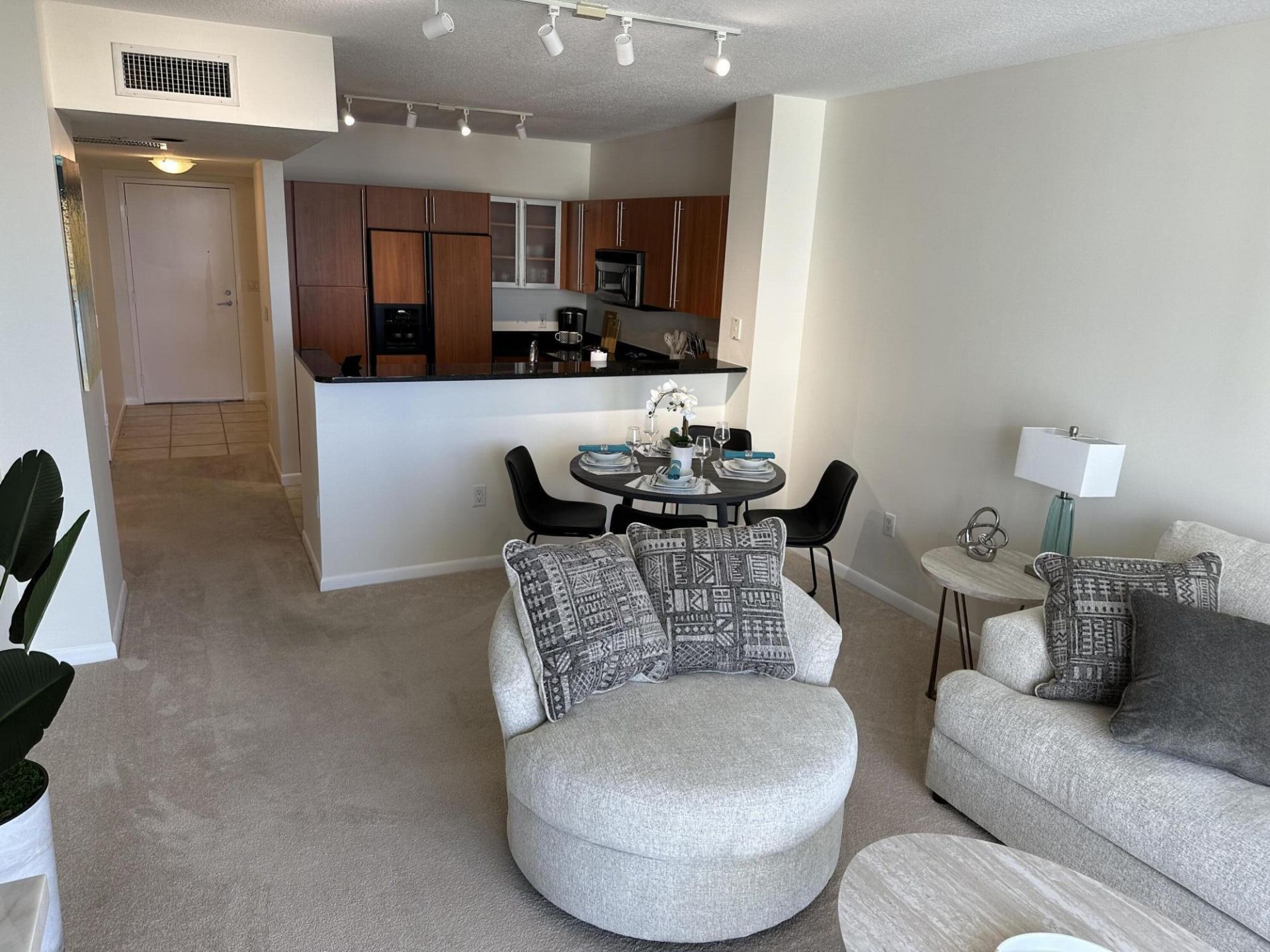 1551 N Flagler Drive, Unit 1106, West Palm Beach, FL 33401 Photo