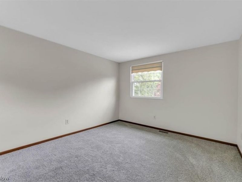47 Southwick Drive, Bedford, OH 44146 Photo 24