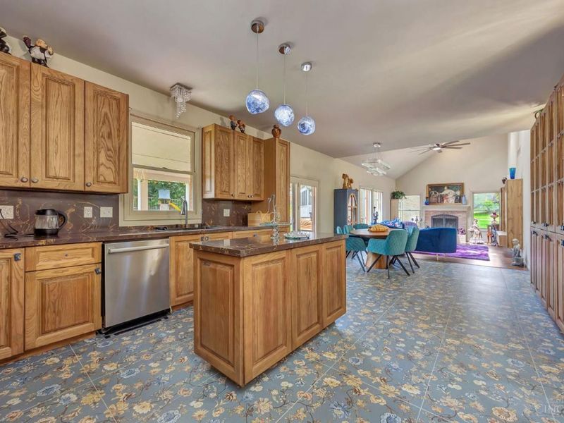 11725 Darbyshire Court, Symmes Township, OH 45140 Photo 19