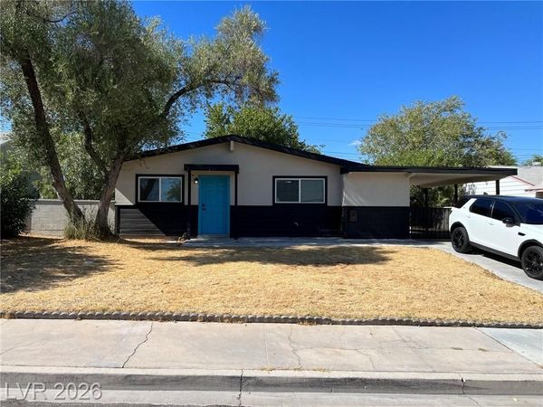 1821 Hassett Avenue, Las Vegas, NV 89104