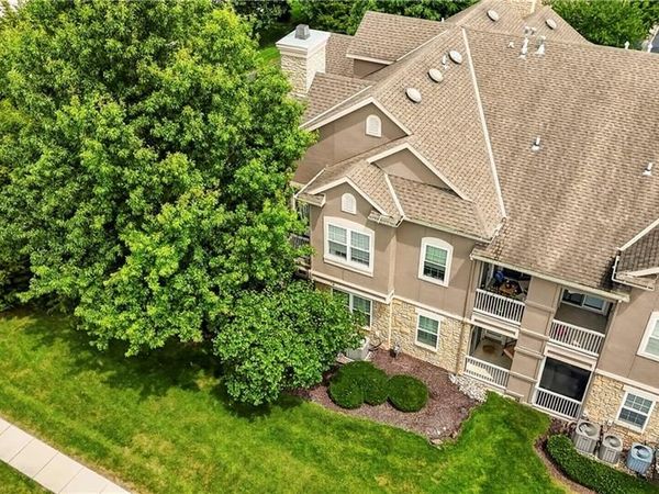 15900 Granada Street, Unit 110, Stilwell, KS 66085