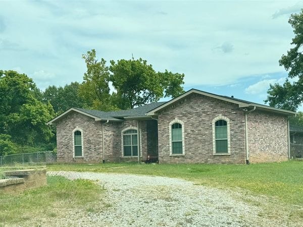 19559 County Road 1533 Loop , Ada, OK 74820