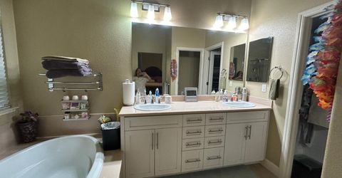 2156 Falcon Dr, Folsom, CA 95630 Photo