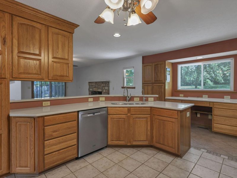 830 Harvest Lane Court , Columbus, OH 43213 Photo 20
