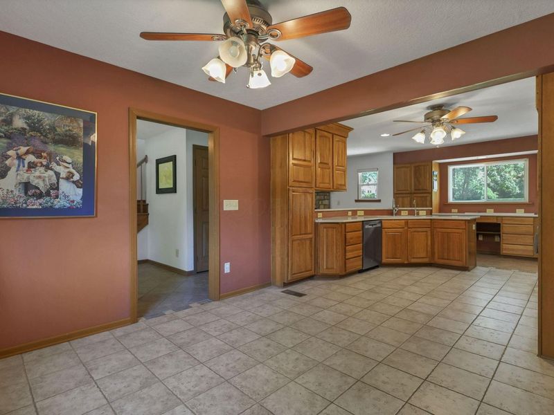 830 Harvest Lane Court , Columbus, OH 43213 Photo 23