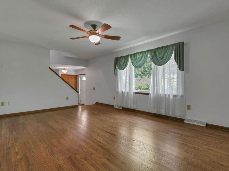 830 Harvest Lane Court , Columbus, OH 43213 Photo 33