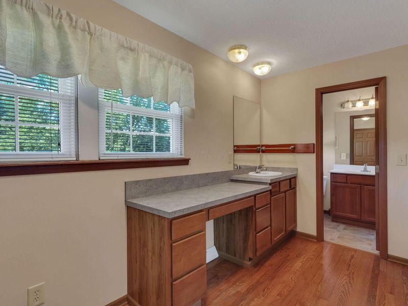 830 Harvest Lane Court , Columbus, OH 43213 Photo 36