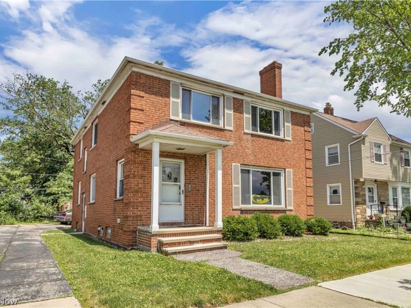 14326 Lakewood Heights Boulevard, Lakewood, OH 44107 Photo 2