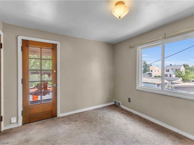 14326 Lakewood Heights Boulevard, Lakewood, OH 44107 Photo 8