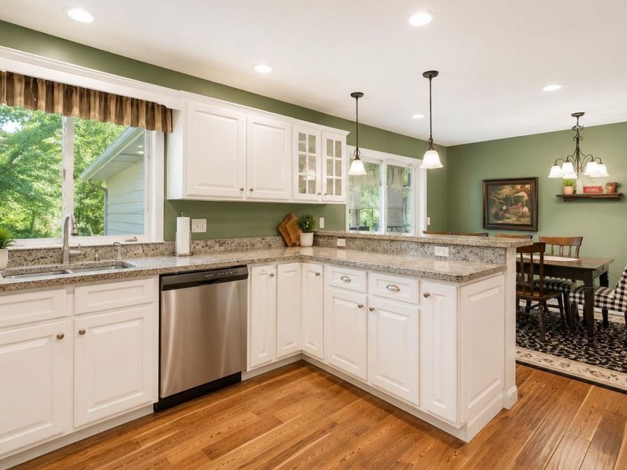 Property Image 6