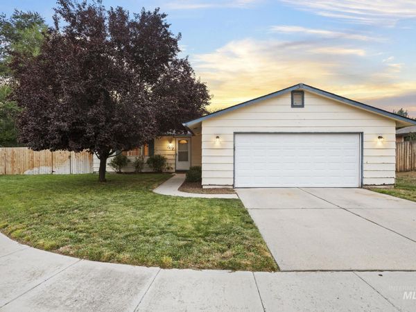 1817 S Eagleson Rd, Boise, ID 83705